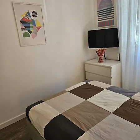Guest house Camilluccia -vicino Allo Stadio Olimpico E Al Centro Di - Near The Olympic Stadium And City Center *